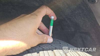 2015 Jeep Grand Cherokee Summit - zdjęcie 23 z 28 - miniatura