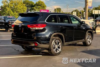 2019 Toyota Highlander Hybrid LE - zdjęcie 4 z 39 - miniatura
