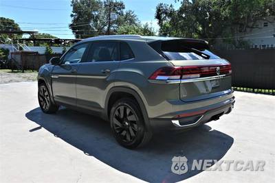 2025 Volkswagen Atlas Cross Sport 2.0T SE w/Technology - zdjęcie 3 z 20 - miniatura