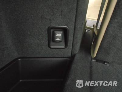 2016 Acura MDX w/Technology & AcuraWatch Plus Packages - zdjęcie 48 z 101 - miniatura