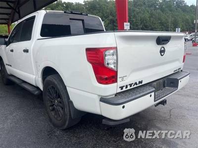 2019 Nissan TITAN SV Crew Cab Short Bed - zdjęcie 2 z 10 - miniatura