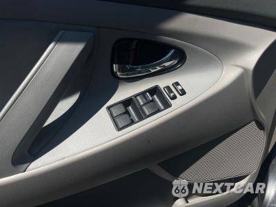 2009 Toyota Camry Hybrid - zdjęcie 13 z 25 - miniatura