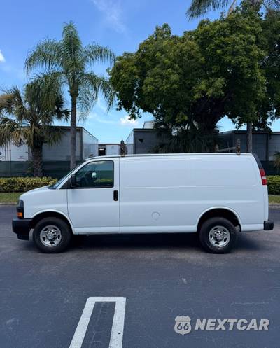 2019 Chevrolet Express 2500 Cargo Van 1WT 135.0" WB - zdjęcie 4 z 9 - miniatura