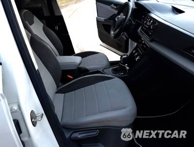2023 Volkswagen Taos SE - zdjęcie 17 z 19 - miniatura