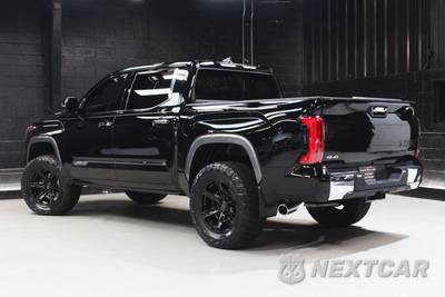 2025 Toyota Tundra i-FORCE MAX 1794 Edition Crew Cab Short Bed - zdjęcie 11 z 83 - miniatura