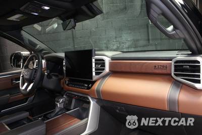 2025 Toyota Tundra i-FORCE MAX 1794 Edition Crew Cab Short Bed - zdjęcie 57 z 83 - miniatura