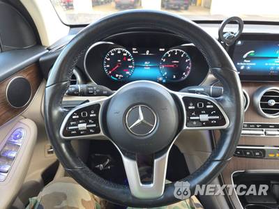 2022 Mercedes-Benz GLC 300 4MATIC - zdjęcie 16 z 34 - miniatura