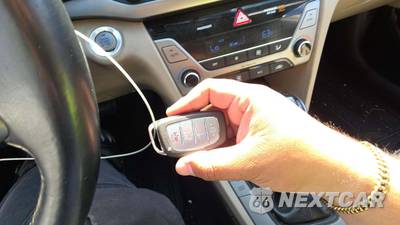 2017 Hyundai Elantra Value Edition Sedan - zdjęcie 18 z 32 - miniatura