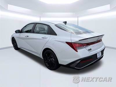 2026 Hyundai Elantra Hybrid SEL Sport - zdjęcie 7 z 28 - miniatura
