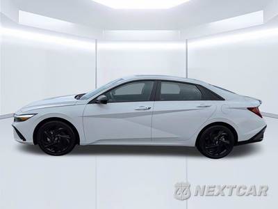 2026 Hyundai Elantra Hybrid SEL Sport - zdjęcie 8 z 28 - miniatura