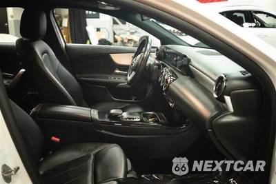 2019 Mercedes-Benz A 220 4MATIC - zdjęcie 12 z 30 - miniatura