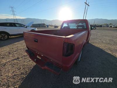 1995 Chevrolet S-10 LS Regular Cab Long Bed - zdjęcie 4 z 61 - miniatura