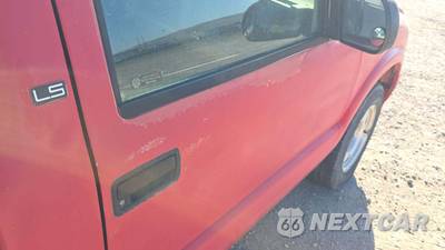 1995 Chevrolet S-10 LS Regular Cab Long Bed - zdjęcie 27 z 61 - miniatura