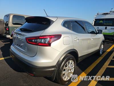 2022 Nissan Rogue Sport S - zdjęcie 4 z 29 - miniatura
