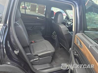 2025 Volkswagen Atlas 2.0T SE w/Technology - zdjęcie 23 z 33 - miniatura
