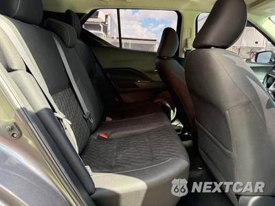 2021 Nissan Kicks SV - zdjęcie 8 z 17 - miniatura