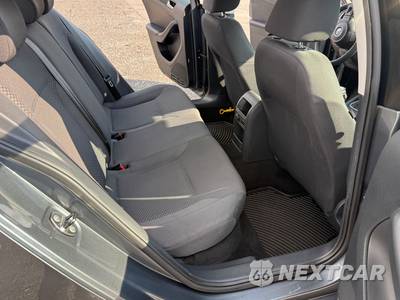 2014 Volkswagen Jetta Sedan - zdjęcie 15 z 23 - miniatura