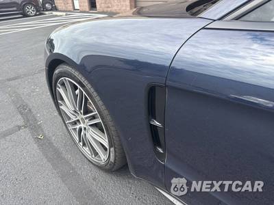 2018 Porsche Panamera 4 - zdjęcie 25 z 34 - miniatura