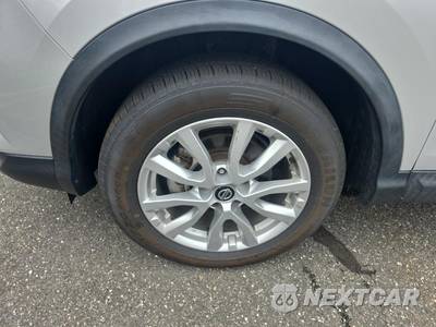 2021 Nissan Rogue Sport S - zdjęcie 8 z 21 - miniatura