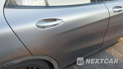 2015 Mercedes-Benz GLA 45 AMG 4MATIC - zdjęcie 25 z 44 - miniatura