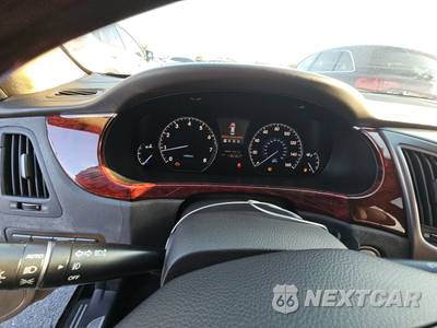2013 Hyundai Equus Signature - zdjęcie 12 z 44 - miniatura