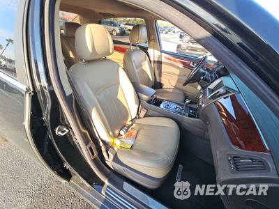 2013 Hyundai Equus Signature - zdjęcie 8 z 44 - miniatura