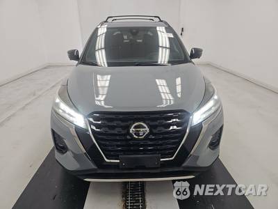 2021 Nissan Kicks SR - zdjęcie 2 z 34 - miniatura