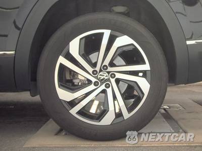 2023 Volkswagen Atlas 2.0T SEL - zdjęcie 12 z 28 - miniatura