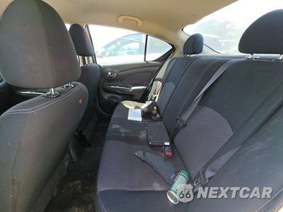 2015 Nissan Versa SV - zdjęcie 13 z 33 - miniatura