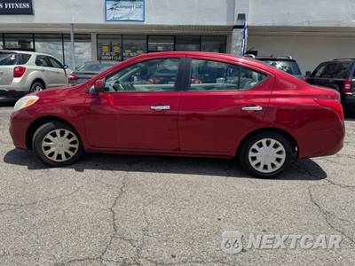 2012 Nissan Versa 1.6 SV Sedan - zdjęcie 9 z 15 - miniatura