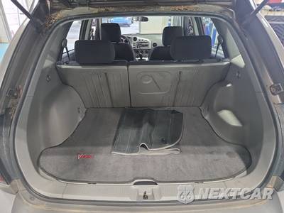 2004 Pontiac Vibe - zdjęcie 18 z 37 - miniatura