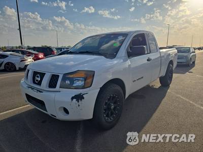 2005 Nissan TITAN XE Extended Cab Medium Bed