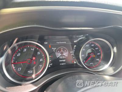 2019 Dodge Charger SXT - zdjęcie 12 z 43 - miniatura