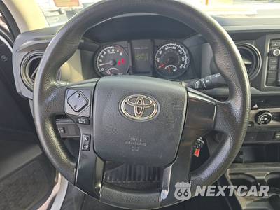 2017 Toyota Tacoma SR Crew Cab Medium Bed - zdjęcie 10 z 26 - miniatura