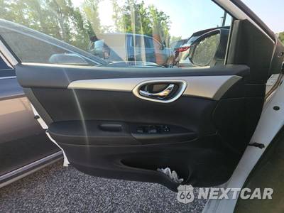 2015 Nissan Sentra S - zdjęcie 9 z 17 - miniatura