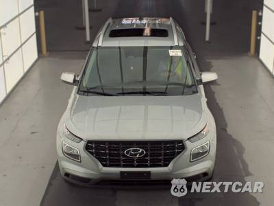 2025 Hyundai Venue SEL - zdjęcie 2 z 29 - miniatura