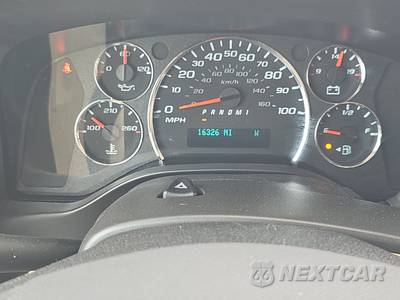 2025 Chevrolet Express 3500 Passenger Van LT 1LT 155.1" WB - zdjęcie 12 z 28 - miniatura