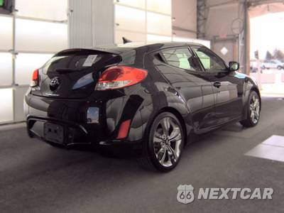 2014 Hyundai Veloster w/Gray Interior - zdjęcie 4 z 27 - miniatura