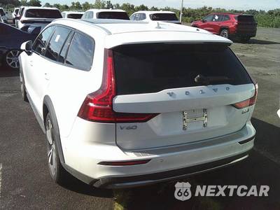 2025 Volvo V60 Cross Country Plus - zdjęcie 23 z 31 - miniatura