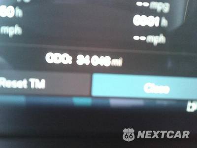 2025 Volvo V60 Cross Country Plus - zdjęcie 9 z 31 - miniatura
