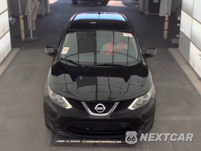 2017 Nissan Rogue Sport S - zdjęcie 2 z 38 - miniatura