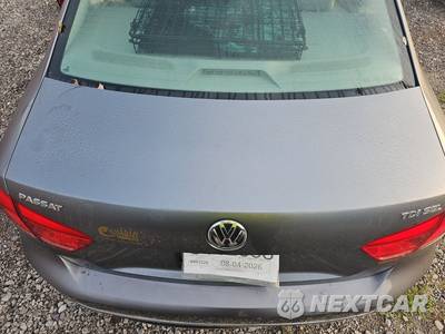 2013 Volkswagen Passat TDI SEL Premium - zdjęcie 16 z 41 - miniatura