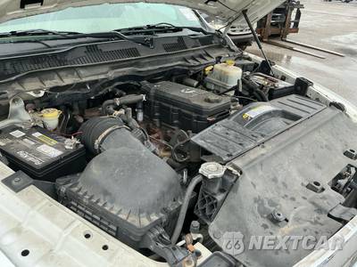 2012 Ram 5500 Cab Chassis ST Crew Cab DRW - zdjęcie 29 z 37 - miniatura