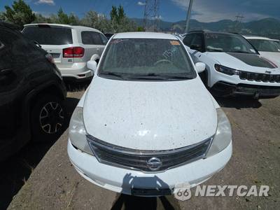 2012 Nissan Versa 1.8 SL Hatchback - zdjęcie 2 z 29 - miniatura