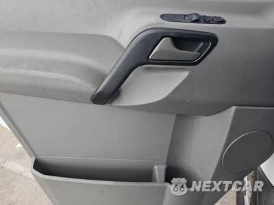 2014 Mercedes-Benz Sprinter 2500 Cargo Van Standard Roof 144.3" WB - zdjęcie 9 z 38 - miniatura