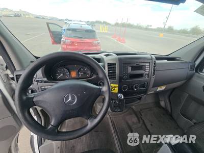 2014 Mercedes-Benz Sprinter 2500 Cargo Van Standard Roof 144.3" WB - zdjęcie 11 z 38 - miniatura