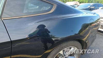 2016 Ford Mustang EcoBoost Premium Coupe - zdjęcie 29 z 40 - miniatura