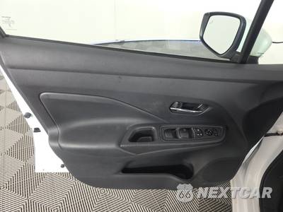 2024 Nissan Versa SV - zdjęcie 9 z 17 - miniatura