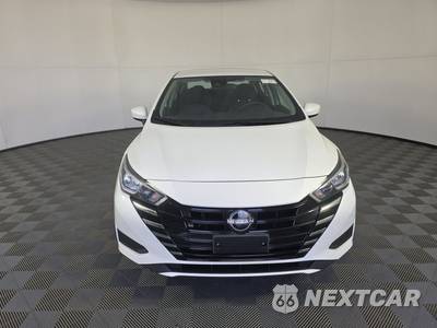 2024 Nissan Versa SV - zdjęcie 2 z 17 - miniatura