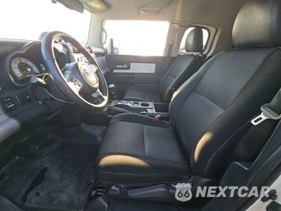 2011 Toyota FJ Cruiser w/Rear Doors - zdjęcie 7 z 29 - miniatura